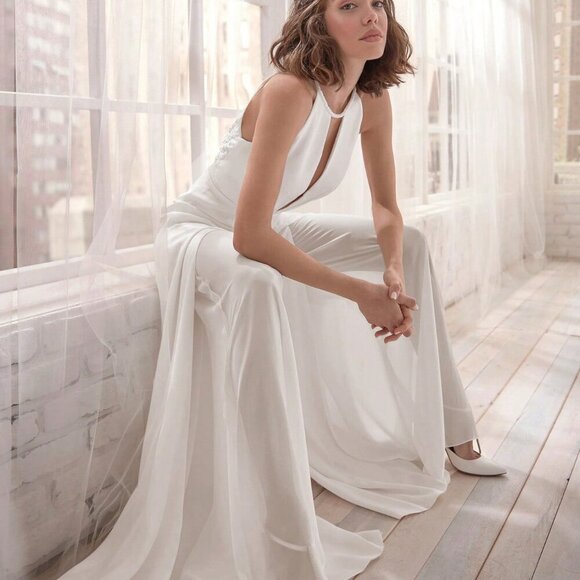 White Elegant Women's Sexy Embroidered Applique Open Back Halter Jumpsuit - Picture 2 of 3